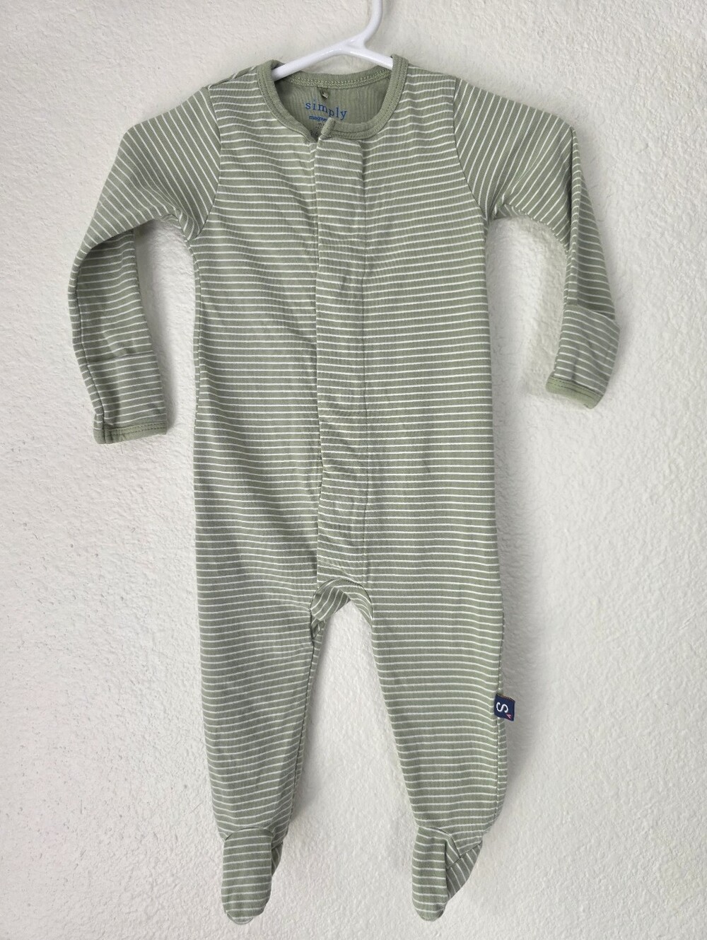 Magnetic Me Onsie, Size 3-6 months, Light green striped